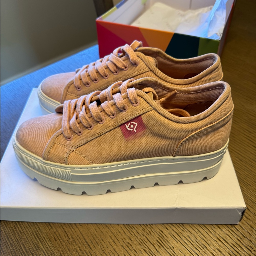 Katy Perry Collections Pink Platform Sneakers